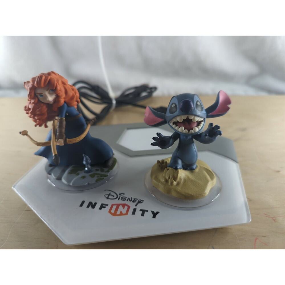 Disney Infinity 2.0 Base unit and‎ Stitch And Merida Figures Bundle